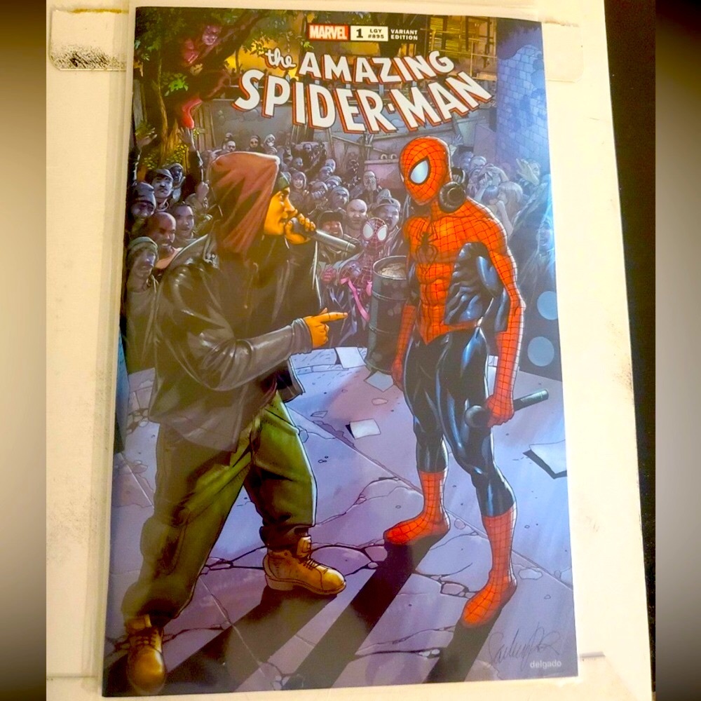 Marvel Comics THE AMAZING SPIDER-MAN EMINEM #1 2022 VARIANT Comic Book